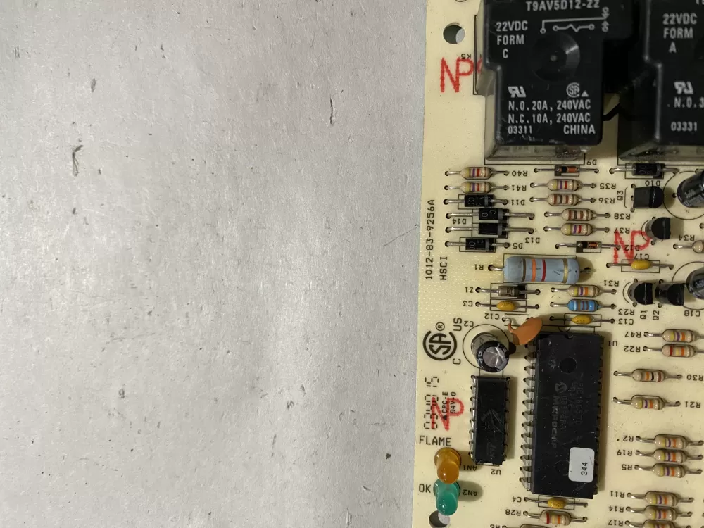 Rheem 1012-925B Furnace Control Board Ruud AZ193772 | BK2168