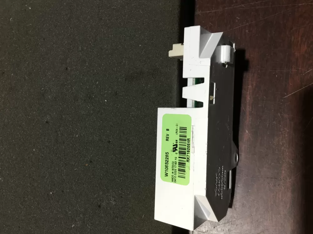 Whirlpool Control Board - Part # W10652285 W10676629 Rev B AZ99677 | NR34