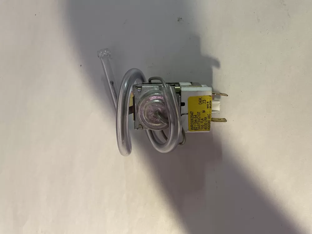 Kenmore  Hotpoint  General Electric 521194-54  AP5806677 WR09X0547 WR09X10027 WR09X10042 WR09X10109 WR09X10133 WR9X10042 WR9X547 WR09X20002 PS9493106 Refrigerator Thermostat Cold Control