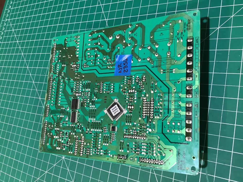 LG EBR64110551 Refrigerator Control Board AZ136294 | NR2356