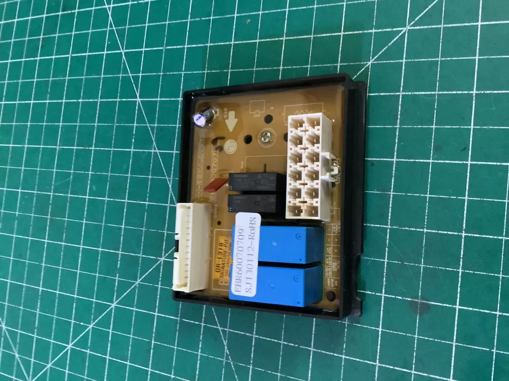Kenmore  LG EBR60070709 Refrigerator Control Board