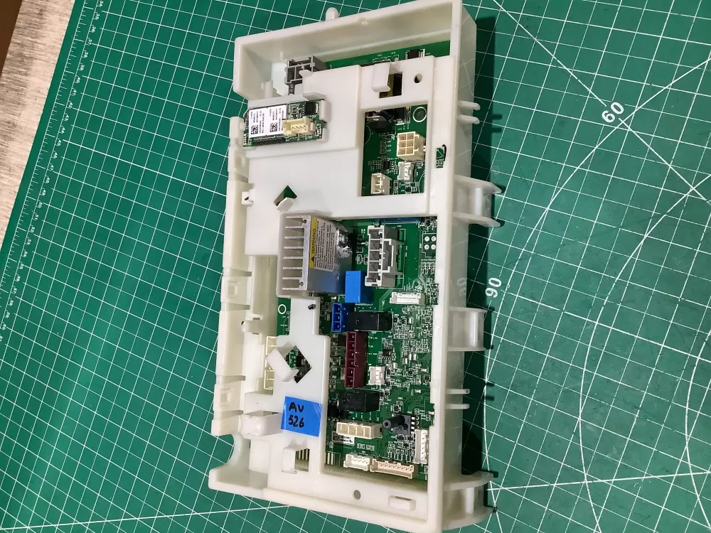 GE 290D2863G104 Refrigerator Control Board AZ185570 | AV526