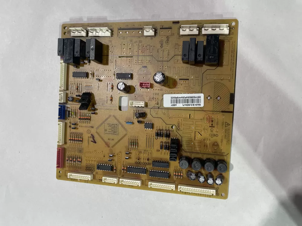 Samsung DA92 00384R Refrigerator Control Board AZ151594 | KM1852