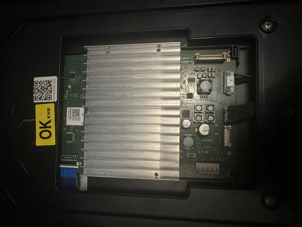 Samsung 3001-002853 Speaker Control Board AZ53658 | SL1