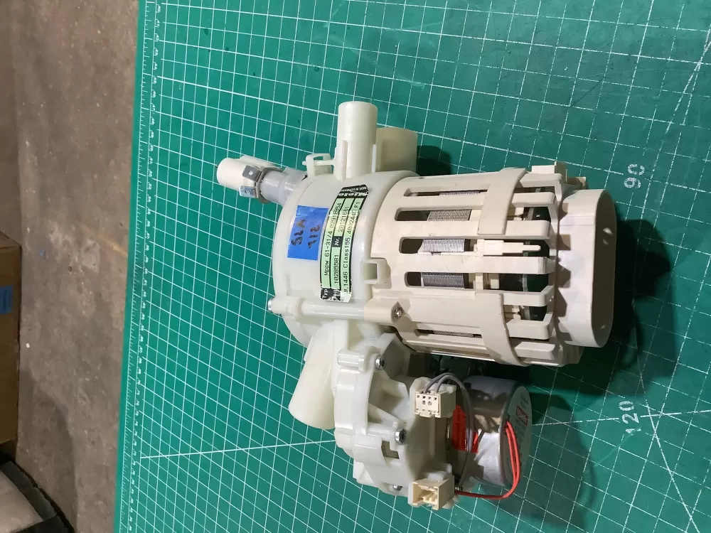 OEM Miele Dishwasher Circulation Pump 10285586 61-31/4 AZ226932 | SLA112