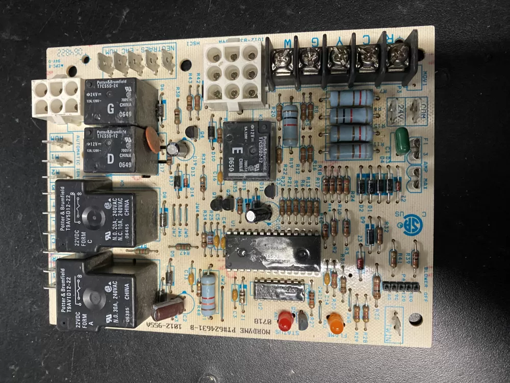 Nordyne 624631-B Furnace Control Board AZ905 | BK611