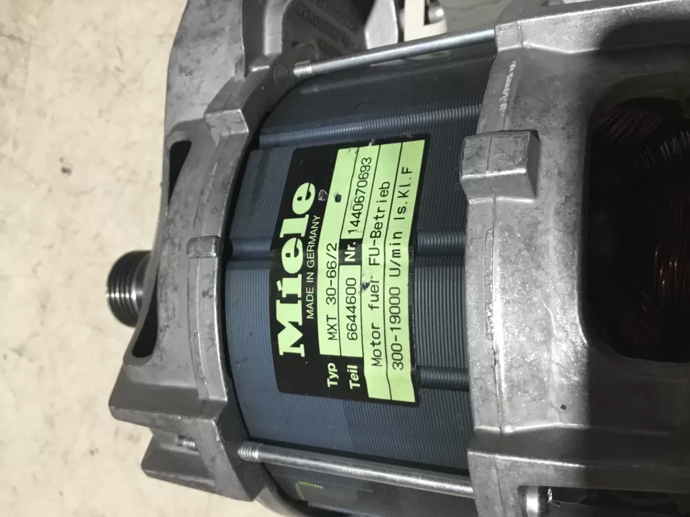 Miele Nr0908112915 Washer Touchtronic Machine Motor AZ74001 | Sl129