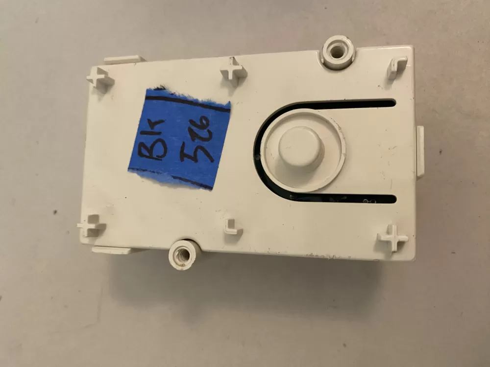 GE REFRIGERATOR DEFROST TIMER PART # WR09X28646 AZ108954 | BK526