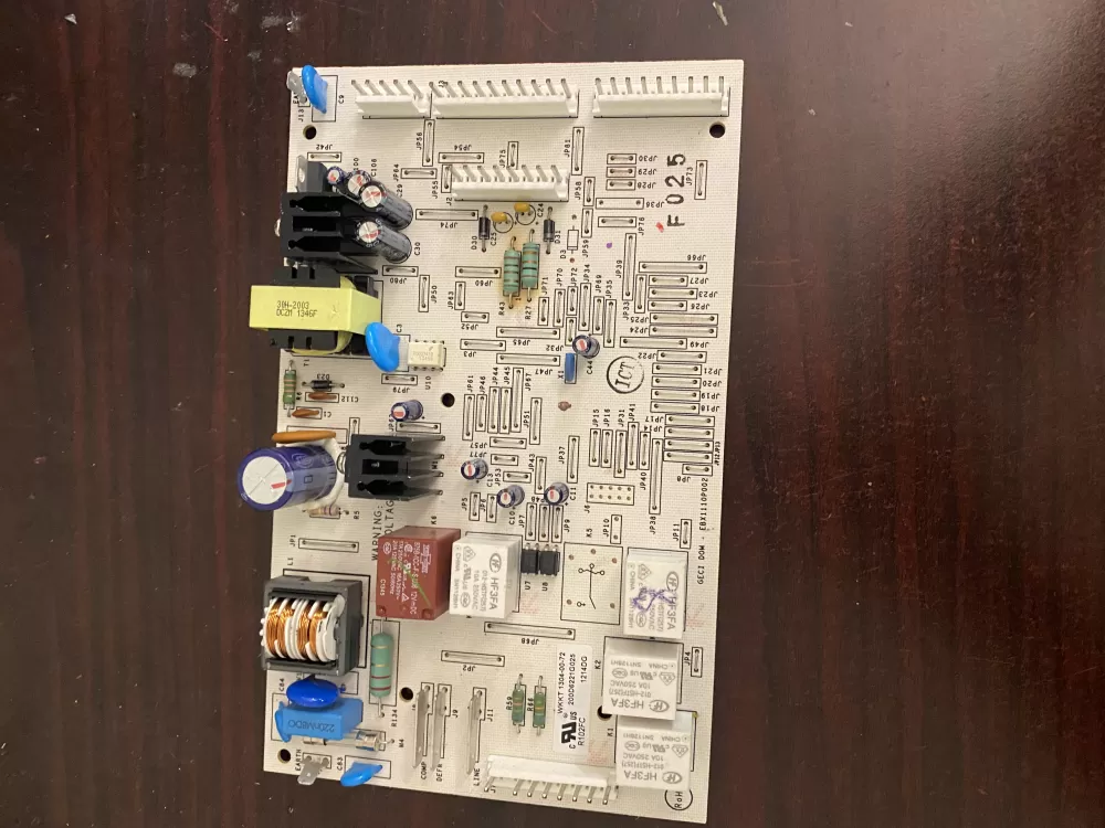GE EBX1110P002 200D6221G025 WR55X11072 Refrigerator Control Board