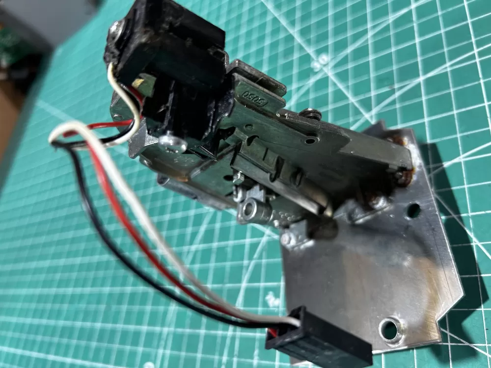 Speed Queen Alliance 70441601P Commercial Laundry Coin Drop AZ180962 | Sl263