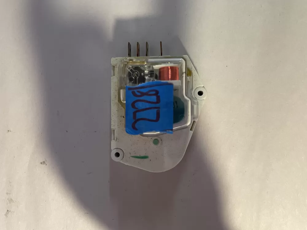 Whirlpool Kenmore W10822278 Refrigerator Defrost Timer AZ198375 | KM2728
