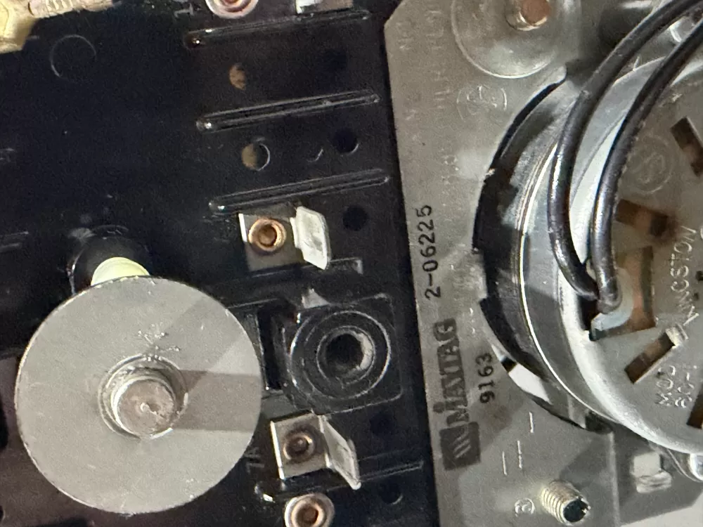 Maytag 2-06225 Washer Timer AZ213246 | KMV76