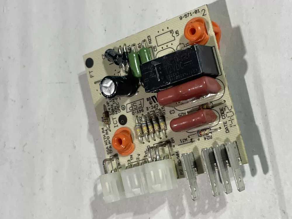 Whirlpool W10353224 Refrigerator Control Board AZ172703 | Wm541