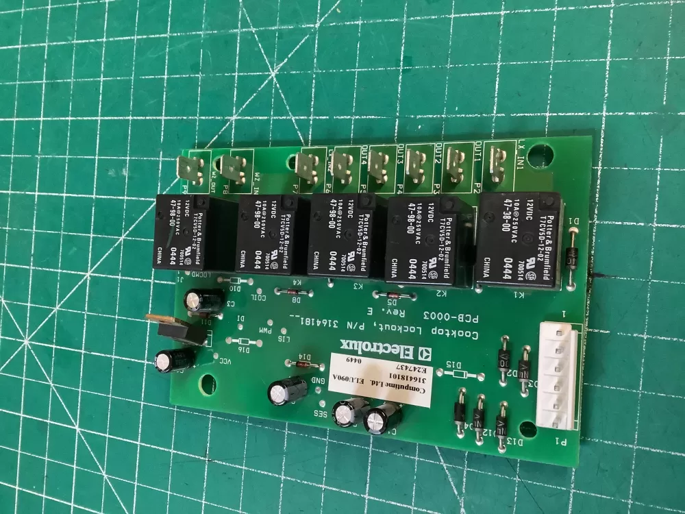 Frigidaire  Kenmore AP3768449 316418100 316418101 PS977959 Range Control Board