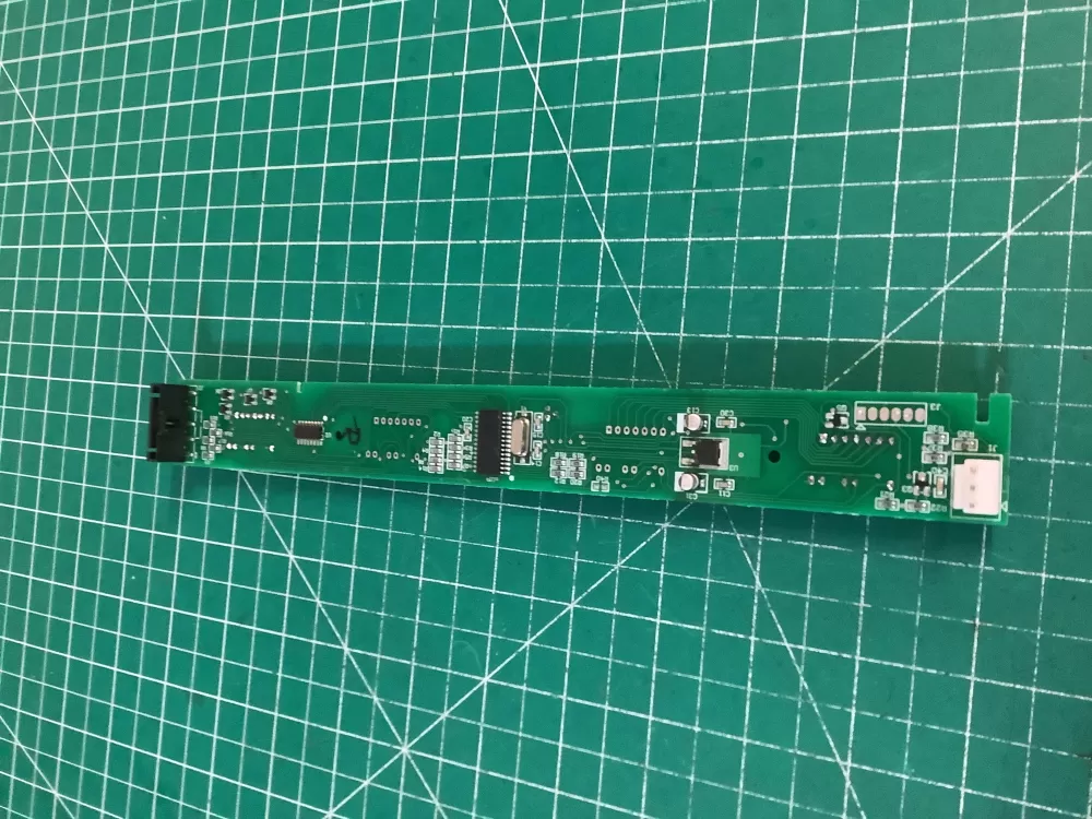 Maytag W10207861 Refrigerator Control Board Temp Display AZ223551 | NR1868