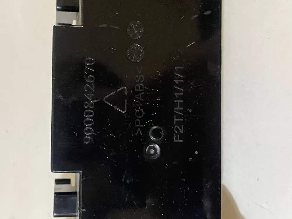  170593  Driver Left Headlight Fits Control Board AZ129778 | KM2327