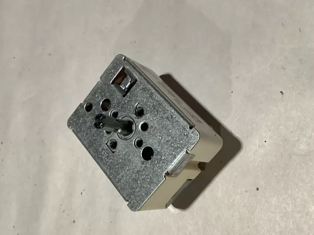 GE Hotpoint Wb24t10029 Range Switch Infinite AZ122113 | Sl186