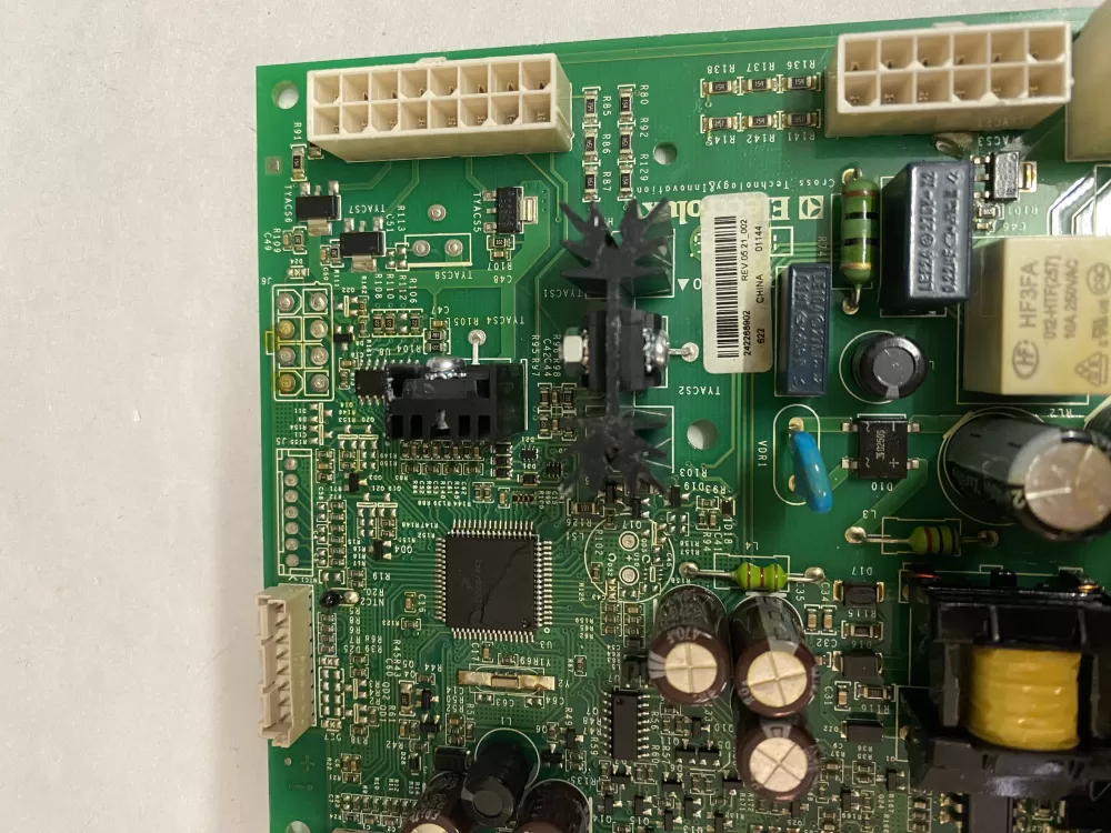 Frigidiare 242268902 Refrigerator Main Control Board AZ207137 | BK2148