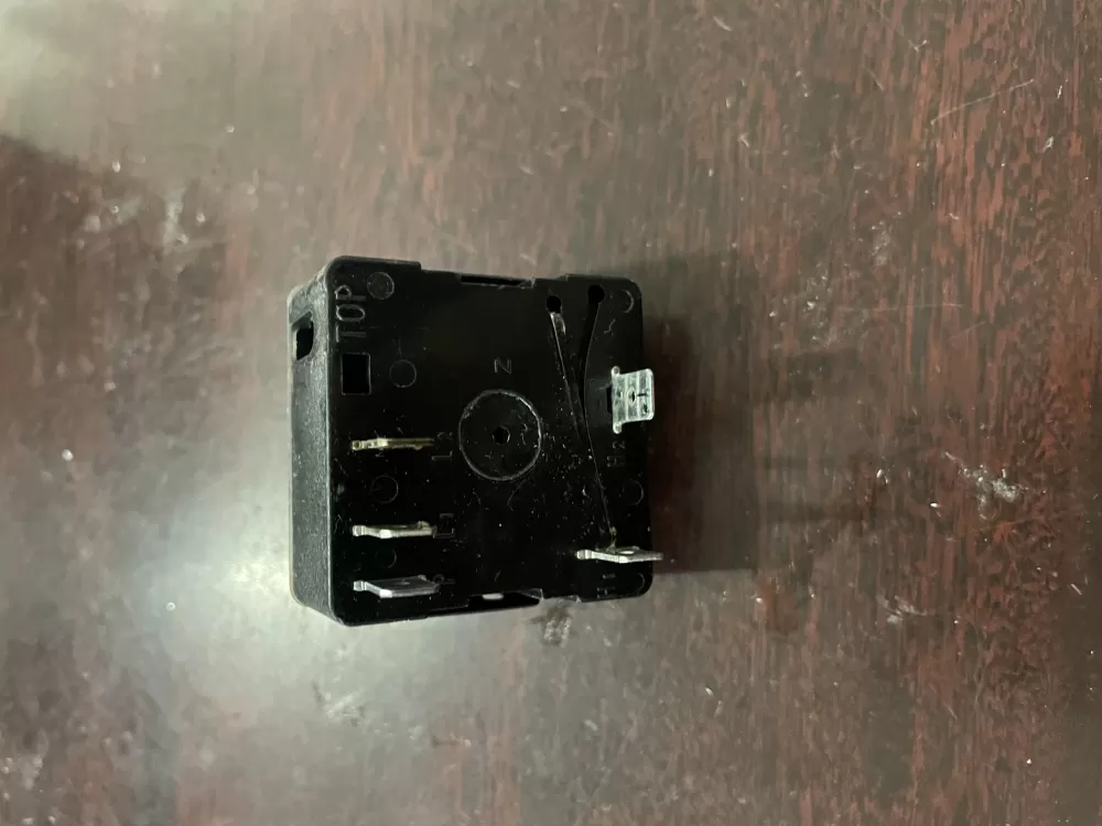 Kenmore 5304528972 PS16544410 Range Burner Switch AZ38871 | KM325