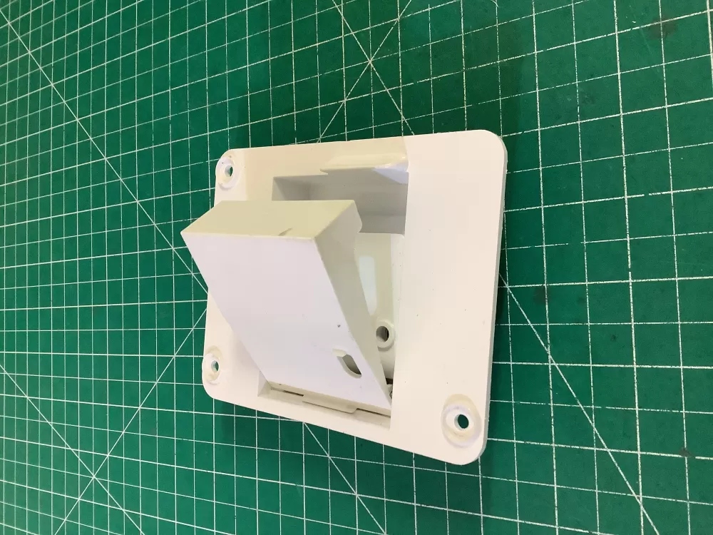 Whirlpool W10757851 4389102 Refrigerator Ice Control Board AZ175937 | NR2631