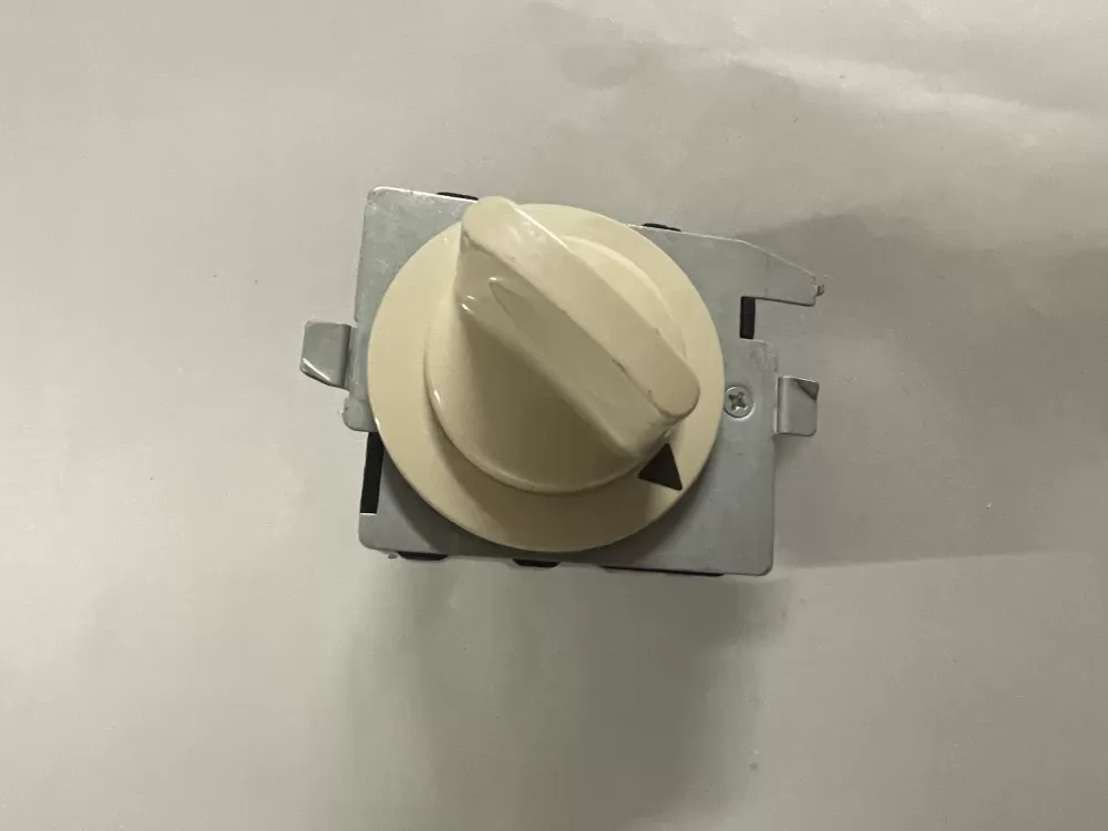 GE 572D520P019 WE4M189 Dryer Timer AZ142874 | KM2395
