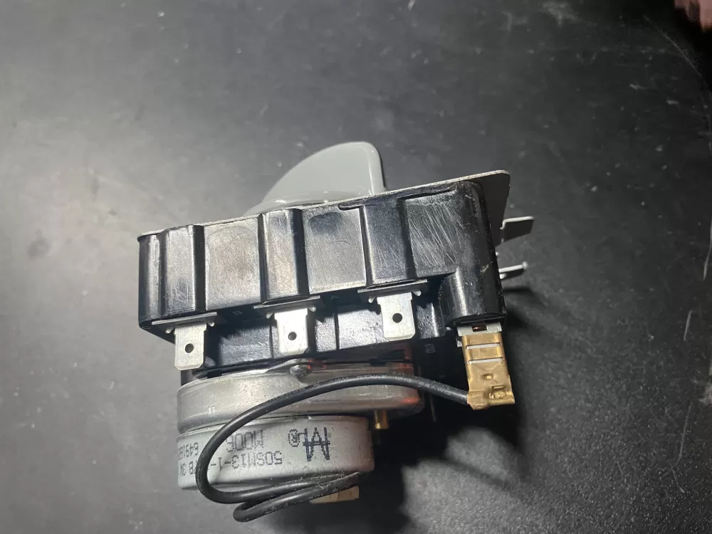 GE 212D1233P013 WE4M365 Dryer Timer AZ23357 | BK1088