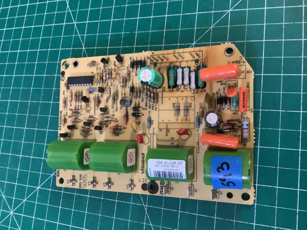 Whirlpool W10331686 100-1323-02 Range Oven Spark Module AZ194507 | NR593