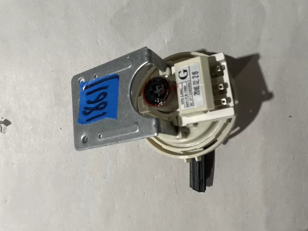 LG 6601ER1006E Washer Pressure Switch AZ206205 | KM1861