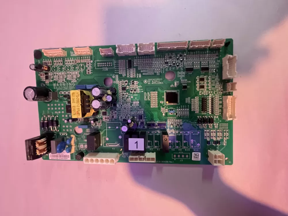 GE  LG  Hotpoint 197D8511G101 70213160101GA EBX1425P011 Refrigerator Control Board