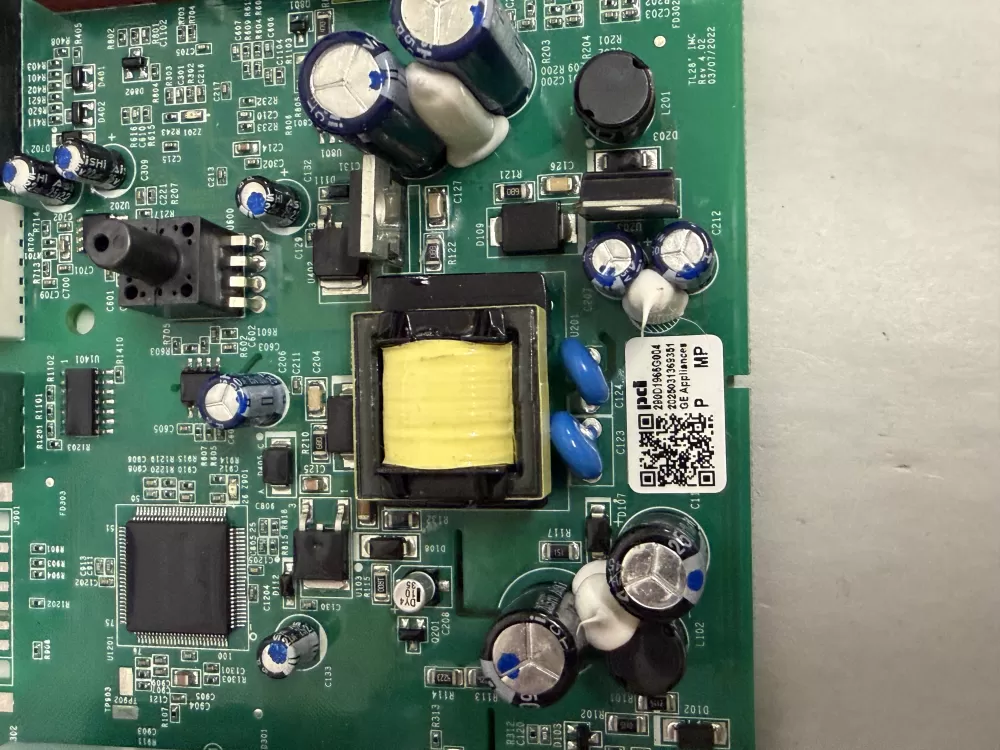 GE Washer Main Control Board 290D1965G004 AZ217408 | KM399