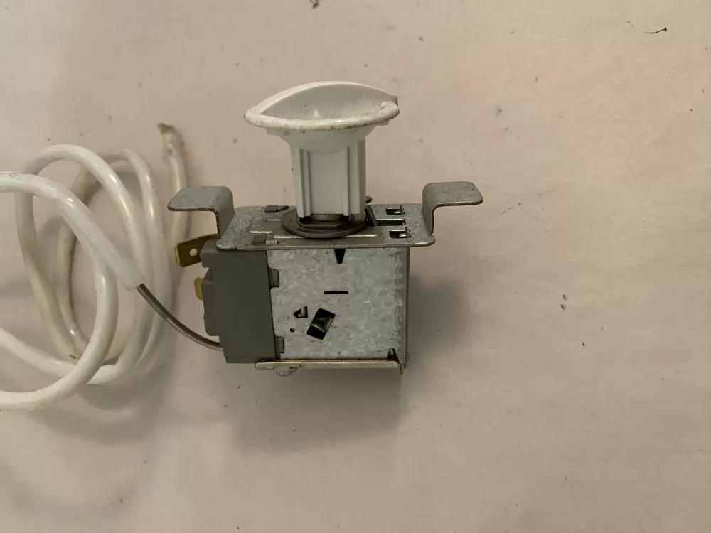 Frigidaire A07447101 Refrigerator Temp Control Thermostat AZ113223 | BK1516