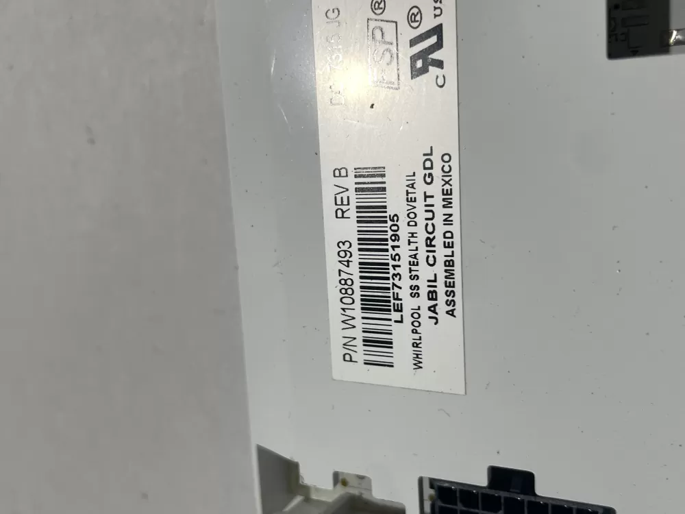 Whirlpool W10887493 W11043015 Refrigerator Control Board AZ183433 | Wm2702