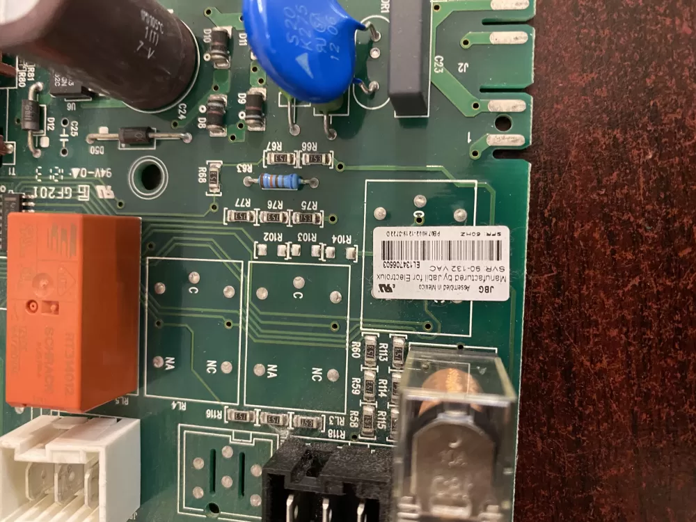 Electrolux 134706503 Washer Control Board AZ34788 | BK1690