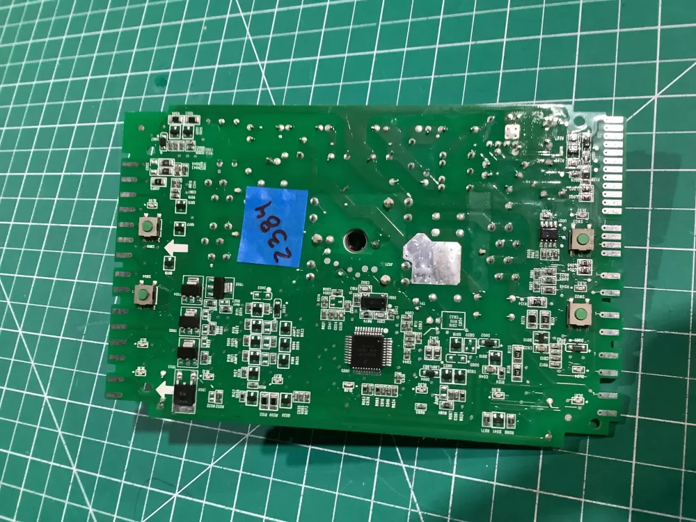 Invensys PB11011AC Control Board AZ140832 | NR2384