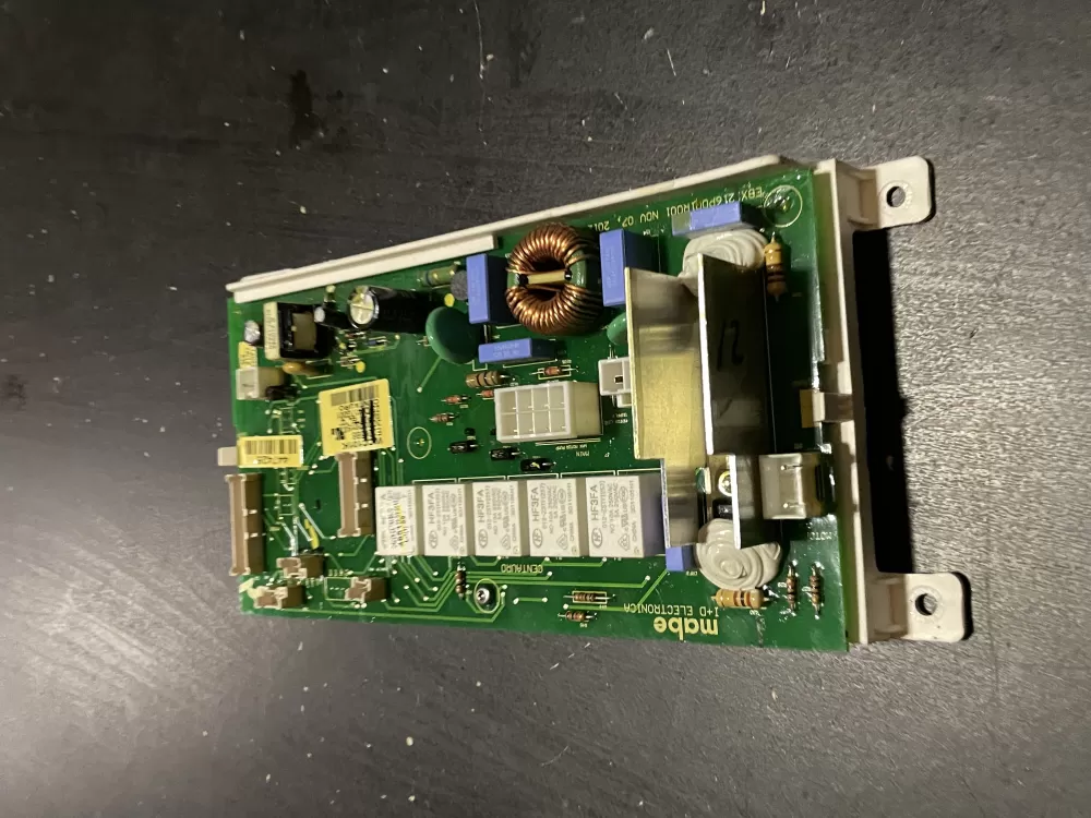 GE  Hotpoint WCC101K Washer Control Board