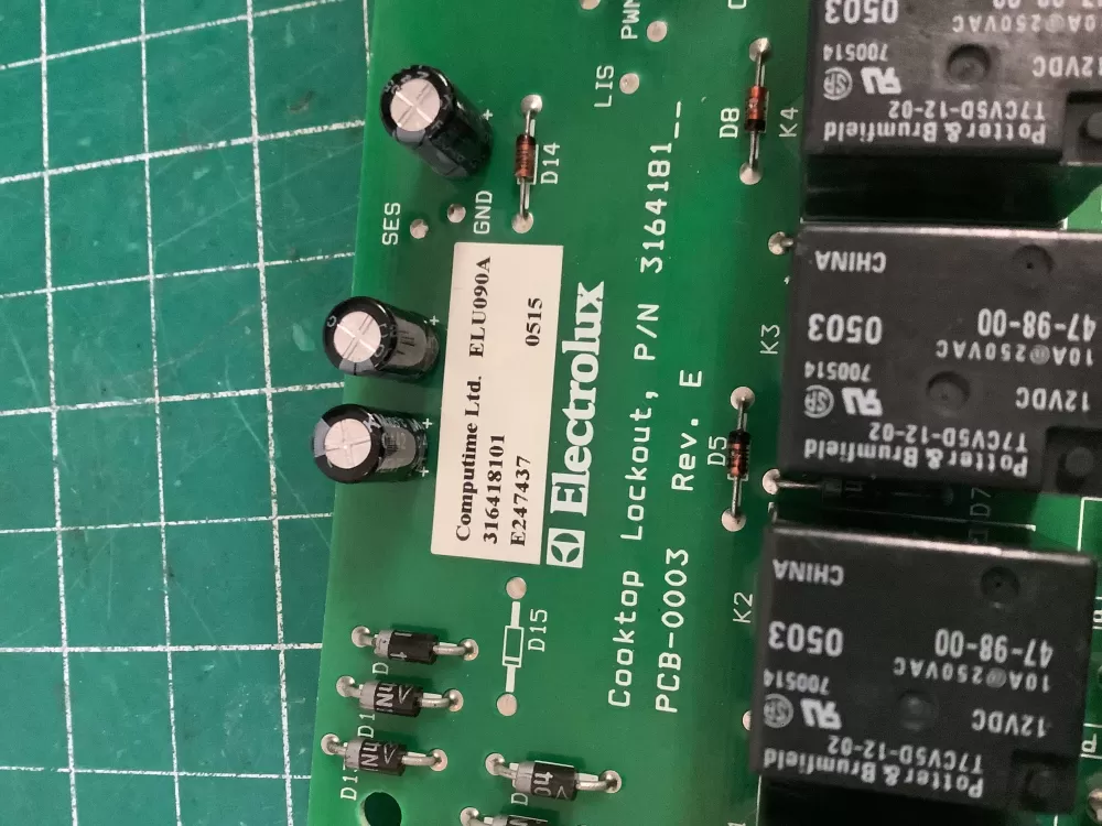 Frigidaire  Kenmore AP3768449 316418100 316418101 PS977959 Range Control Board