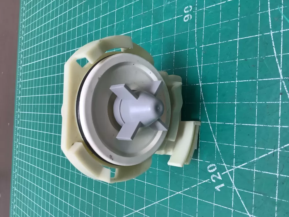 Kenmore KitchenAid 8558995C Dishwasher Drain Pump AZ222080 | SLA155