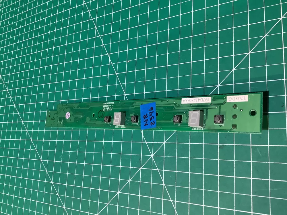 GE Refrigerator User Interface Board Dispenser wr55x10285 AZ135972 | NR2346