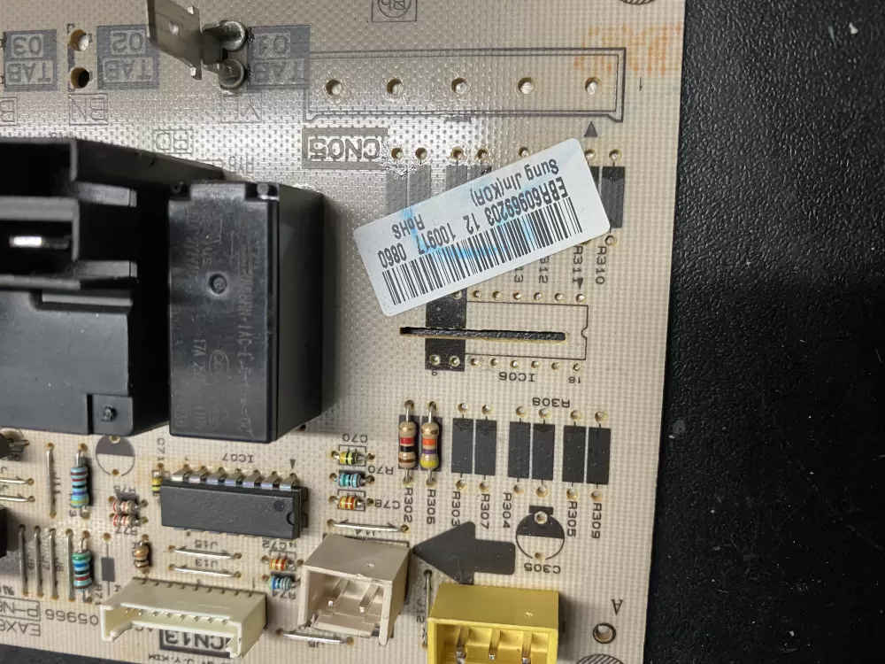 LG EBR60969203 Range Oven Control Board AZ9107 | BK761