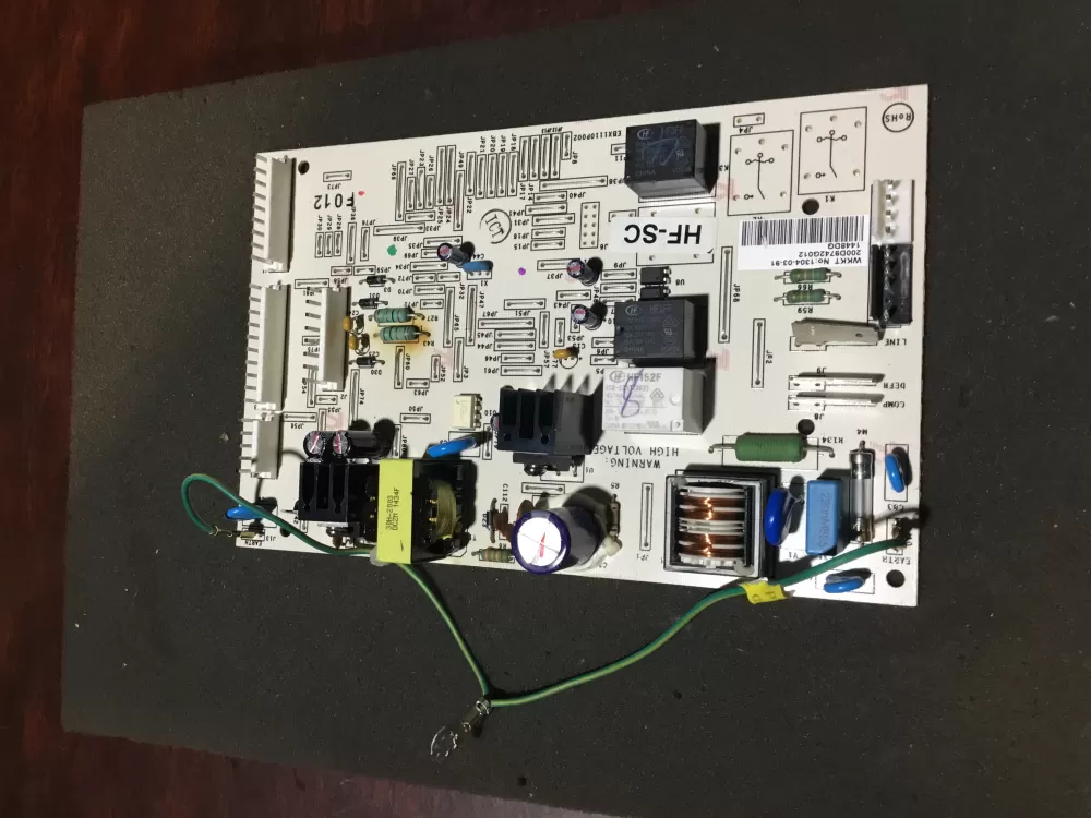 GE 200D9742G012 EBX1110P002 Refrigerator Control Board