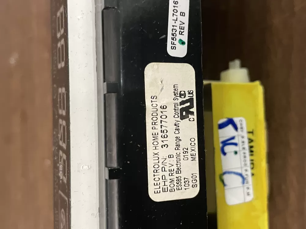 Frigidaire Electrolux 316577086 Range Oven Control Board AZ93330 | Wm766