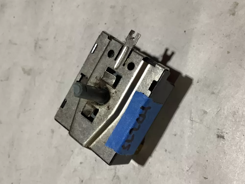 GE WE4M407 Temperature Sensor Switch AZ123074 | Sl204