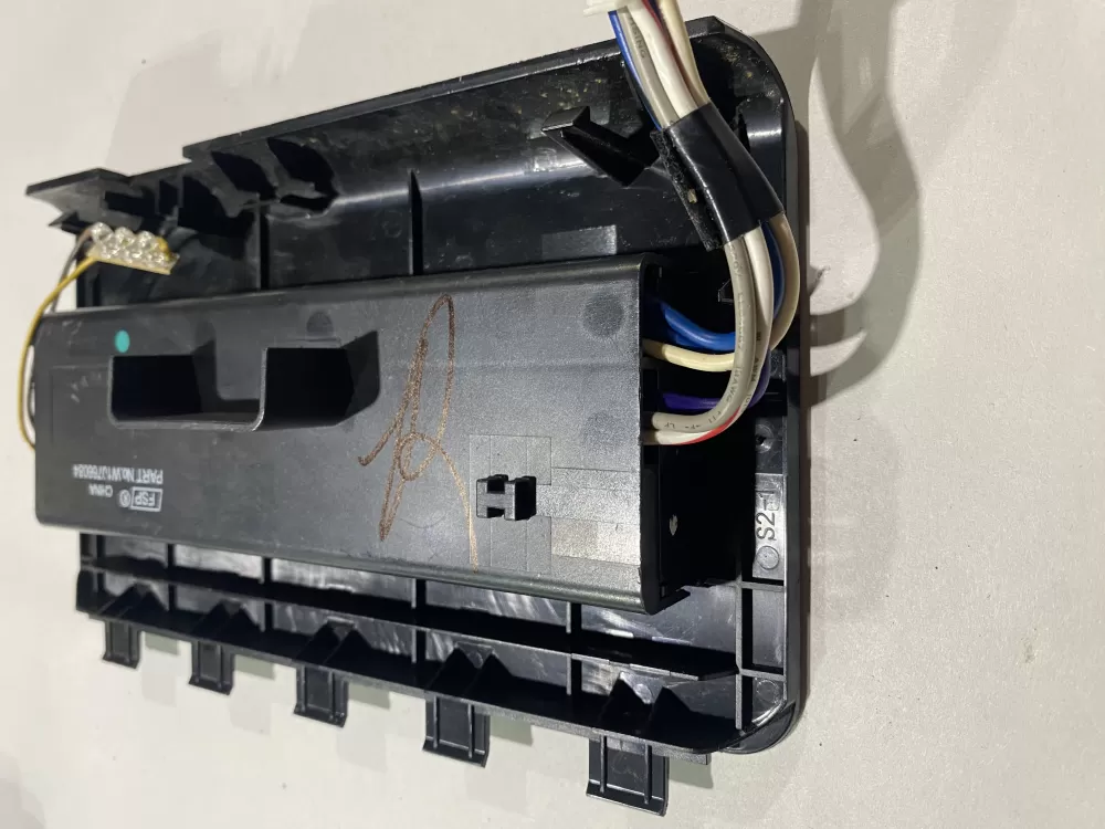 Whirlpool Kenmore Refrigerator Dispenser Control Board # AZ142223 | BK2391