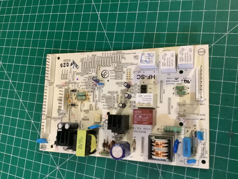 GE WR55X11072 Refrigerator Control Board AZ196337 | NR305