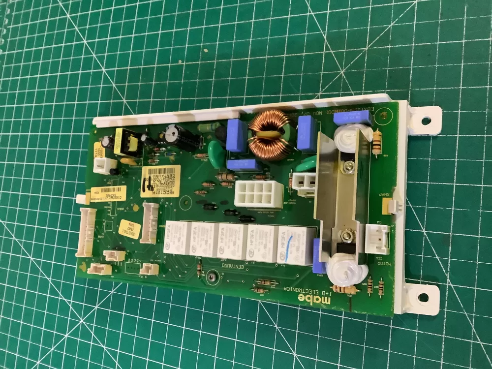 GE Hotpoint WCC101K Washer Control Board AZ180142 | NR2672