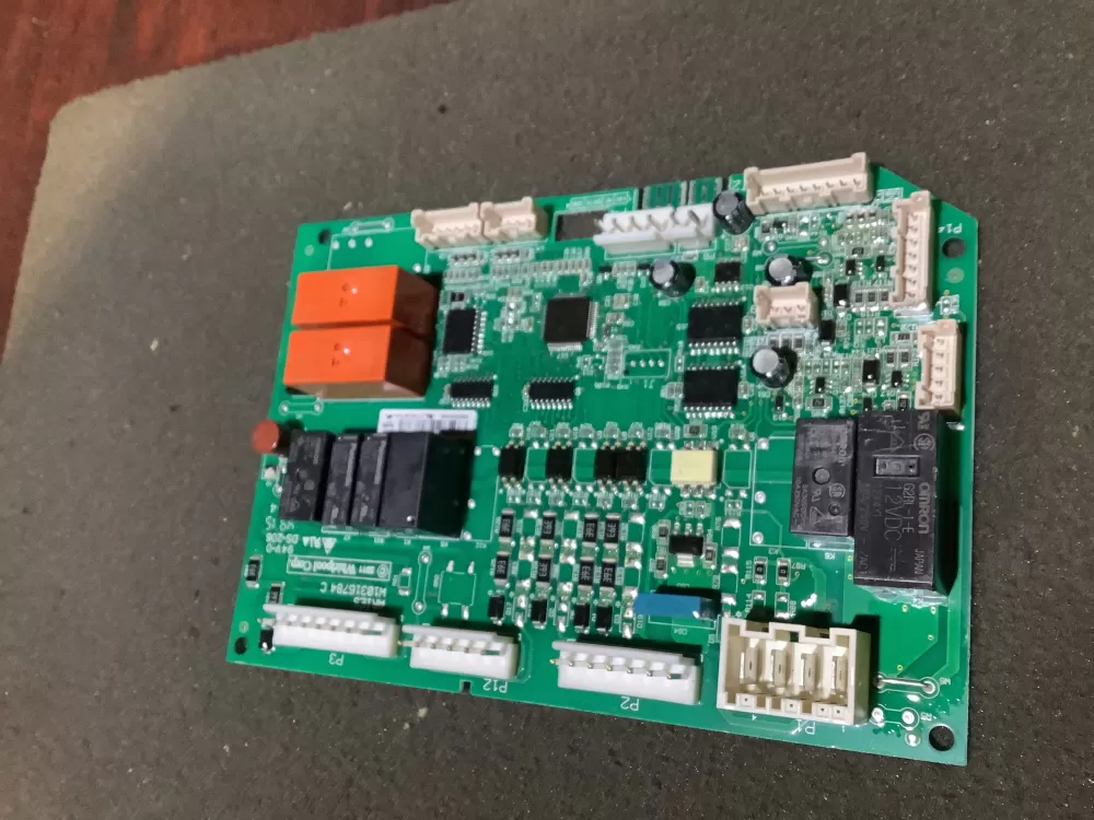 Whirlpool W10743957 Refrigerator Control Board AZ124703 | NR2269