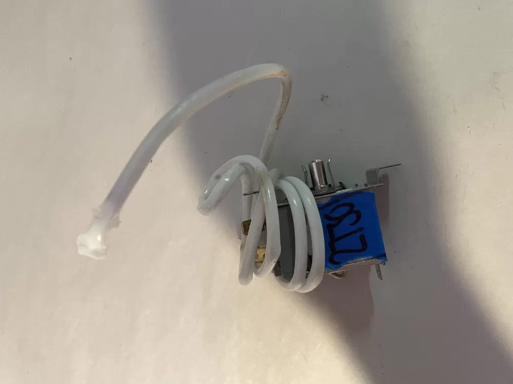 Westinghouse PS8769007 Thermostat Cold Control AZ197448 | KM2730