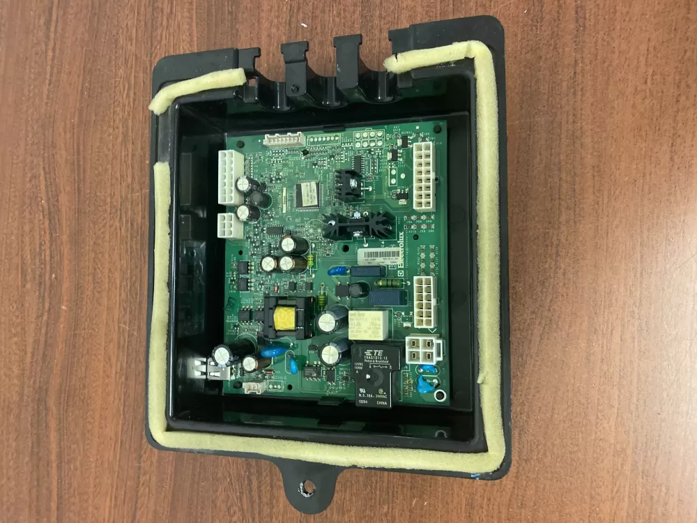 Frigidaire 5304498049  AP5954601  242115255  3515045  PS10062922 Refrigerator Main Control Board