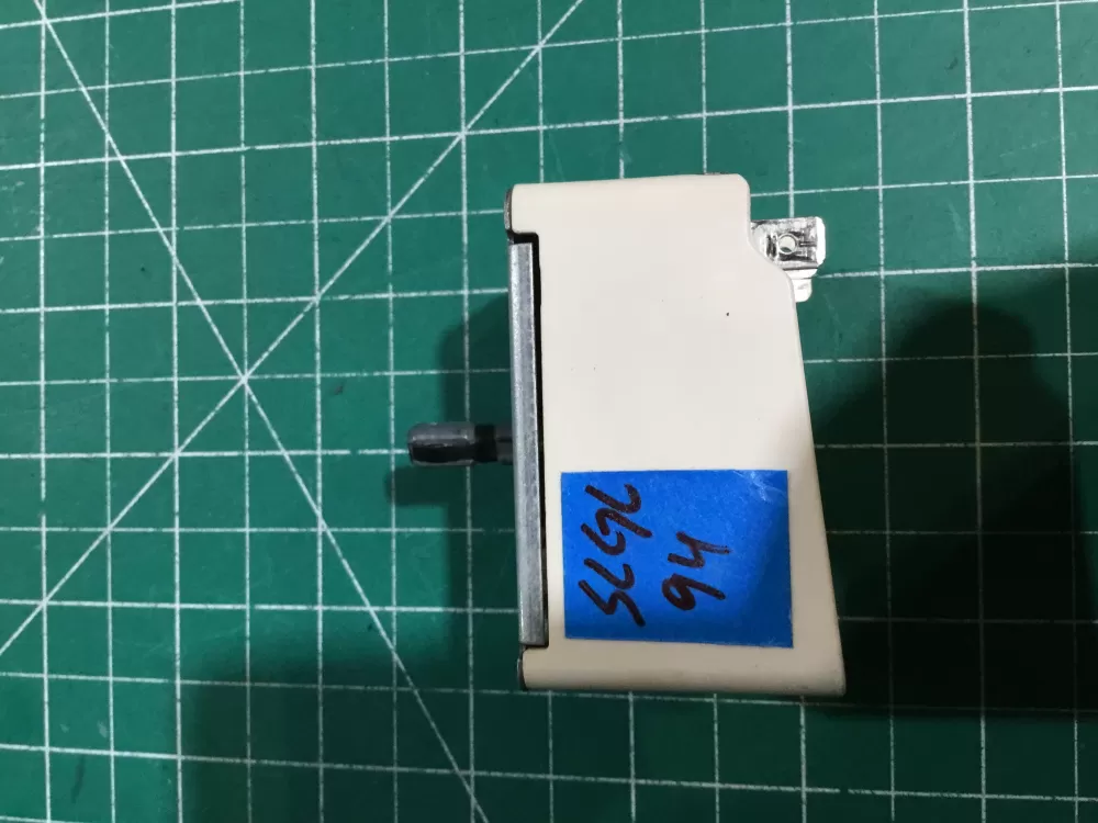 GE Hotpoint Wb24t10029 Range Switch Infinite AZ158416 | Sl94