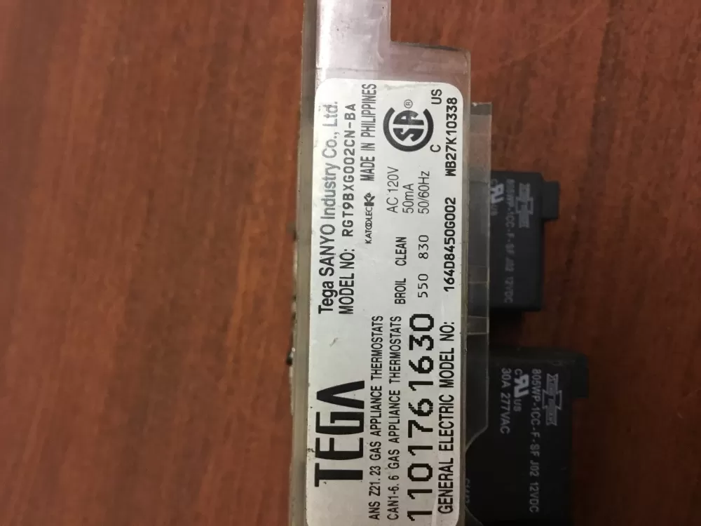 GE 164D8450G002 Range Control Board Wb27k10338 AZ31796 | NR1674